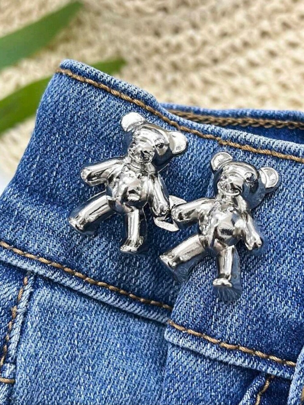 Cute Bear Waistband Adjustment Pins - Picture 2 of 7